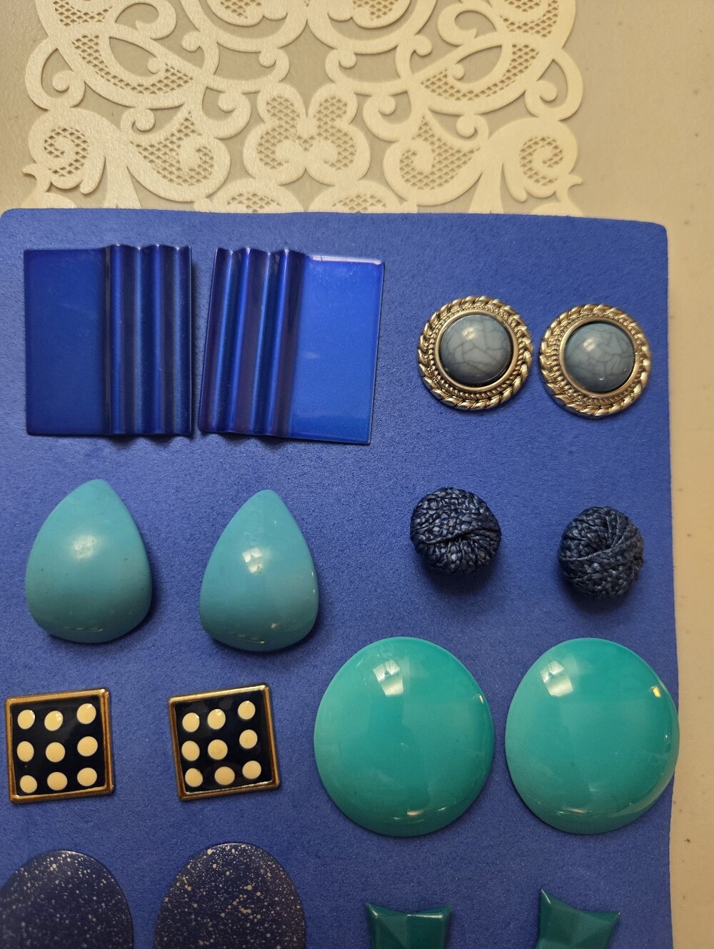 Assorted Blue & Turquoise Vintage Pierced Earring Set - 10 Pairs - Picture 3 of 5